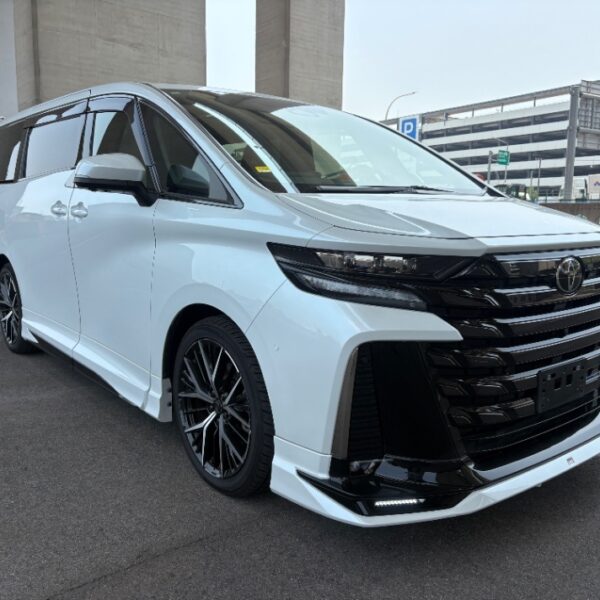 (2024/11) Toyota VELLFIRE 2.4 Z PREMIER (7 SEATER)