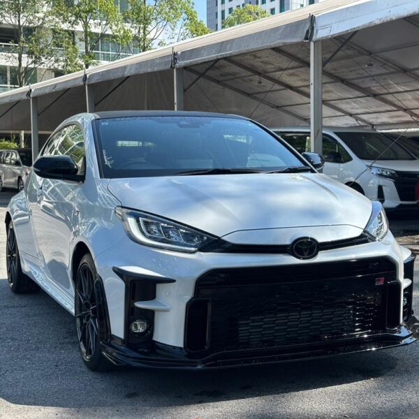 (2021/8) Toyota GR YARIS RZ HIGH PERFORMANCE (FREE BODYKIT)