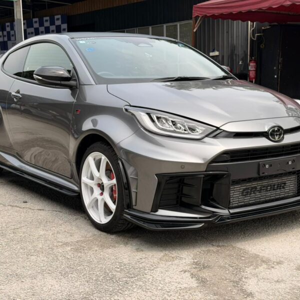 (2025/4) Toyota GR YARIS RZ HIGH PERFORMANCE (AT) (FREE BODYKIT)