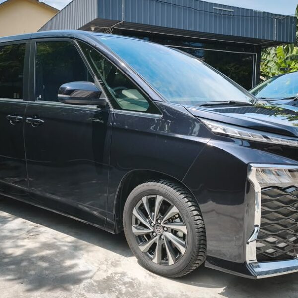 (2022/6) Toyota VOXY 2.0 S-Z (7 SEATER)
